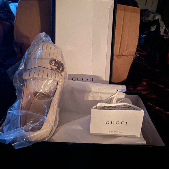Gucci White Loafers - Picture 1 of 5